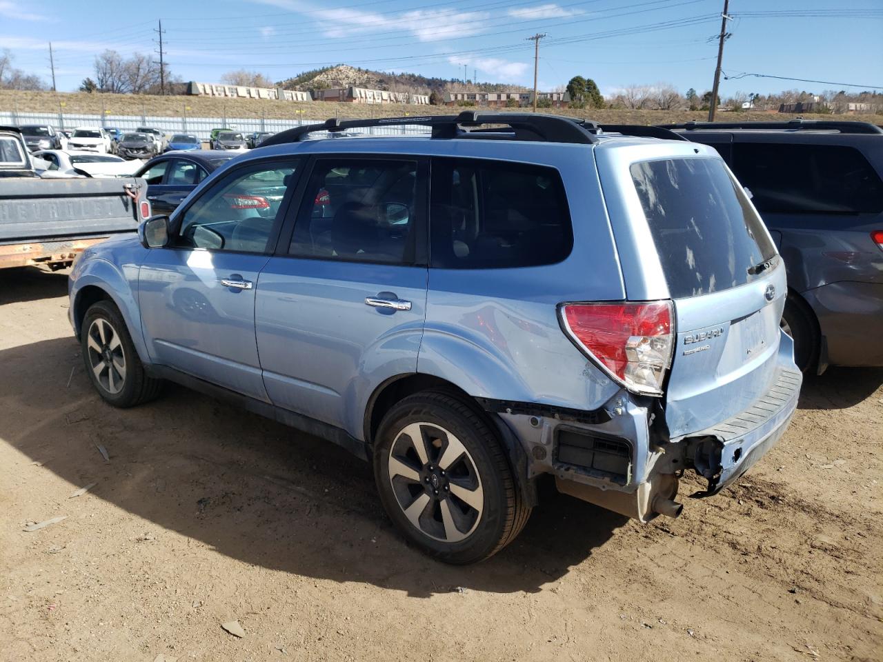 Photo 1 VIN: JF2SHADC3BH739817 - SUBARU FORESTER 