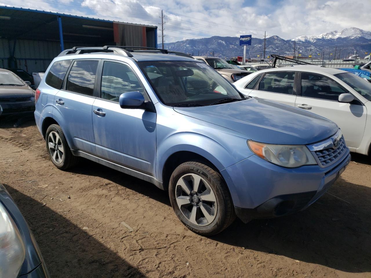 Photo 3 VIN: JF2SHADC3BH739817 - SUBARU FORESTER 