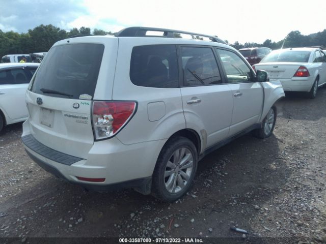 Photo 3 VIN: JF2SHADC3CH403103 - SUBARU FORESTER 