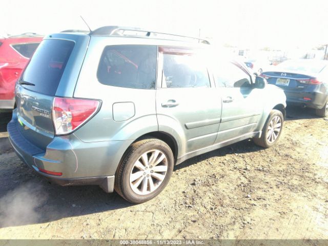 Photo 3 VIN: JF2SHADC3CH407037 - SUBARU FORESTER 