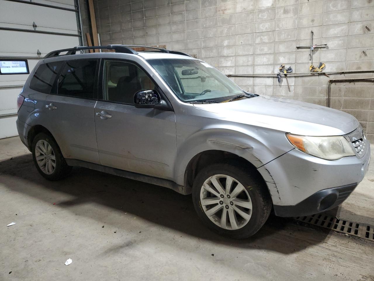 Photo 3 VIN: JF2SHADC3DH439469 - SUBARU FORESTER 2 