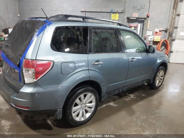 Photo 3 VIN: JF2SHADC3DH439472 - SUBARU FORESTER 