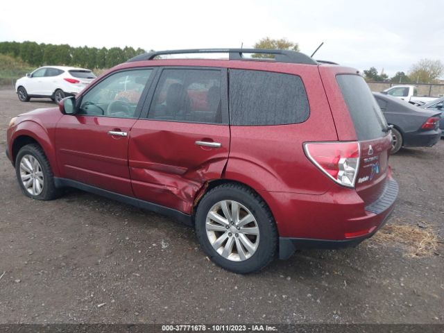 Photo 2 VIN: JF2SHADC4BH746551 - SUBARU FORESTER 