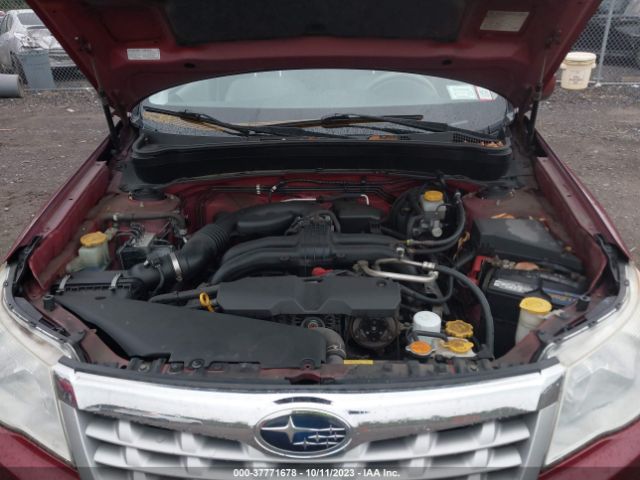 Photo 9 VIN: JF2SHADC4BH746551 - SUBARU FORESTER 