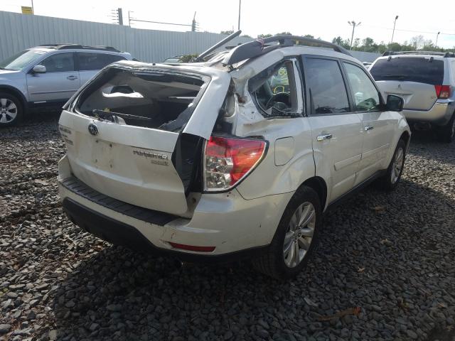 Photo 3 VIN: JF2SHADC5CH401403 - SUBARU FORESTER X 