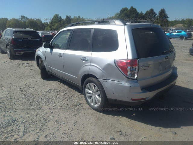 Photo 2 VIN: JF2SHADC5CH405015 - SUBARU FORESTER 