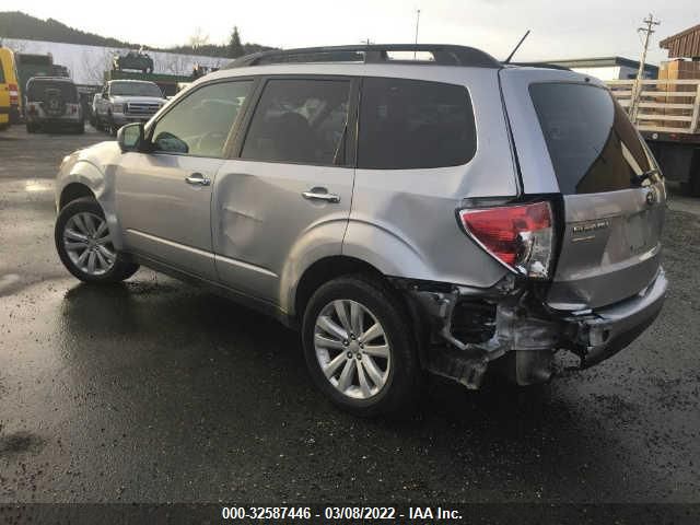 Photo 2 VIN: JF2SHADC5CH468101 - SUBARU FORESTER 