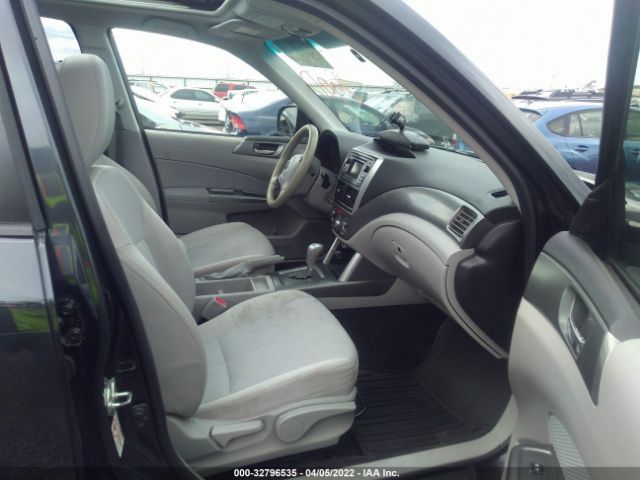 Photo 4 VIN: JF2SHADC5DH445550 - SUBARU FORESTER 