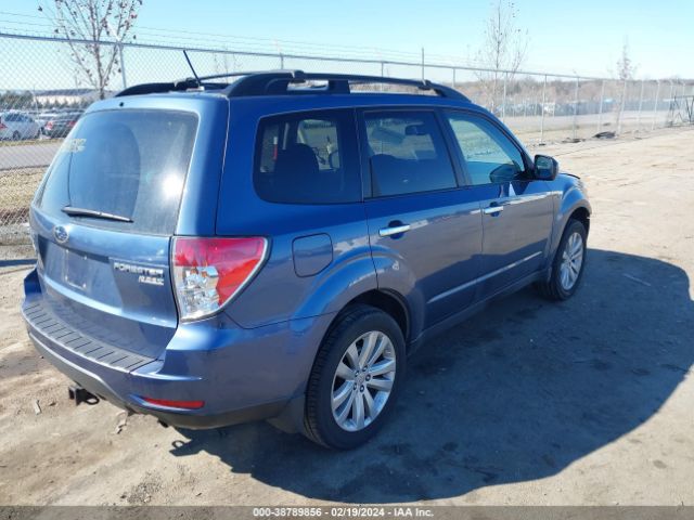 Photo 3 VIN: JF2SHADC6BH746874 - SUBARU FORESTER 