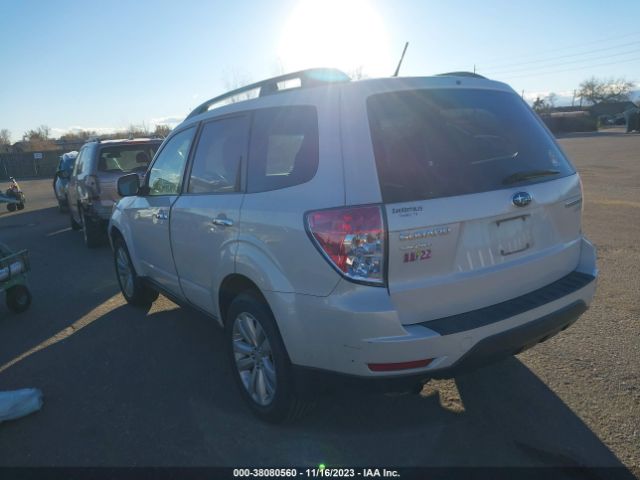 Photo 2 VIN: JF2SHADC6CH463201 - SUBARU FORESTER 