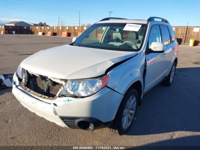 Photo 5 VIN: JF2SHADC6CH463201 - SUBARU FORESTER 