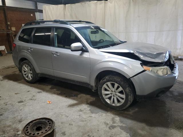 Photo 3 VIN: JF2SHADC6DH424044 - SUBARU FORESTER 