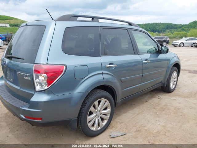 Photo 3 VIN: JF2SHADC6DH427901 - SUBARU FORESTER 