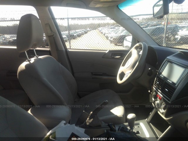 Photo 4 VIN: JF2SHADC7BH734930 - SUBARU FORESTER 