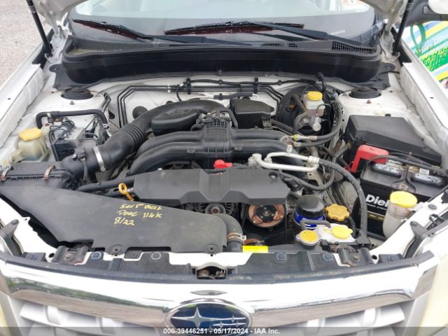 Photo 9 VIN: JF2SHADC8BH737948 - SUBARU FORESTER 