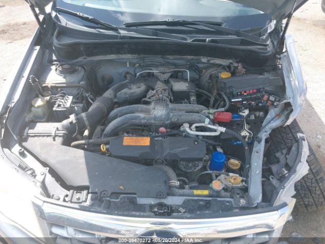 Photo 9 VIN: JF2SHADC8DH413420 - SUBARU FORESTER 