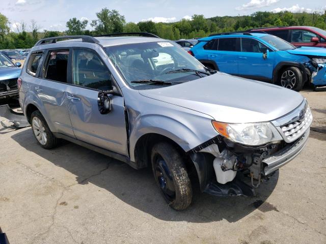 Photo 3 VIN: JF2SHADC8DH421209 - SUBARU FORESTER 