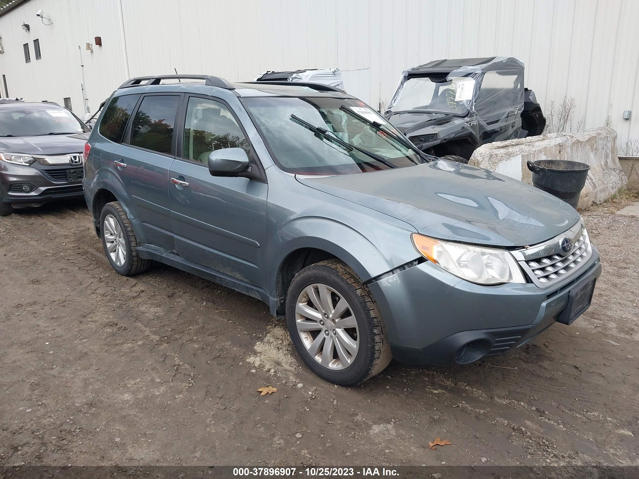 Photo 0 VIN: JF2SHADC8DH446644 - SUBARU FORESTER 