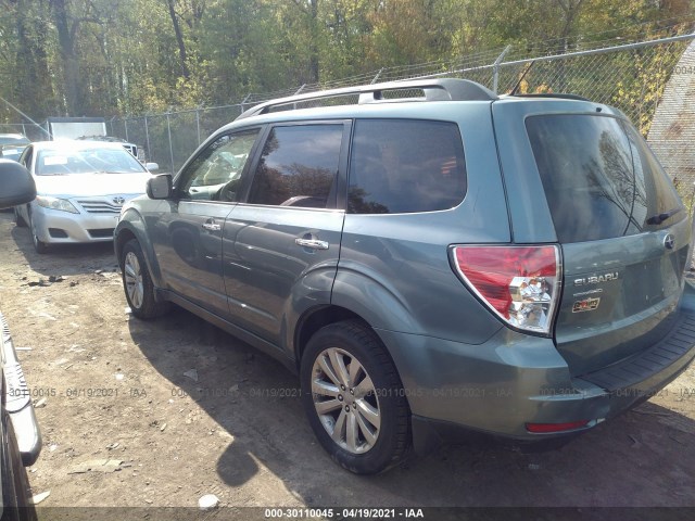 Photo 2 VIN: JF2SHADC9DH413104 - SUBARU FORESTER 