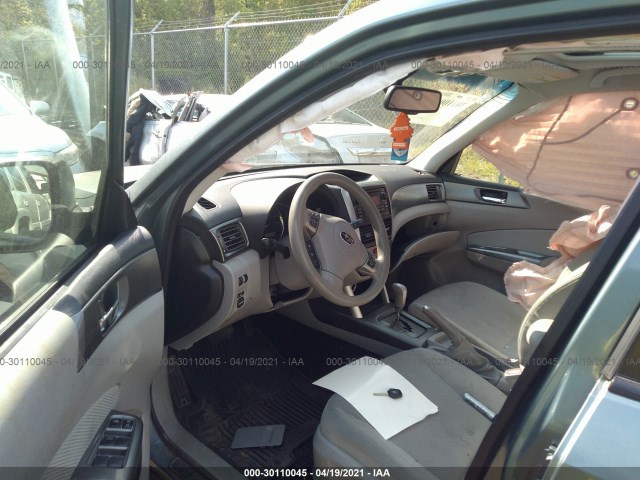 Photo 4 VIN: JF2SHADC9DH413104 - SUBARU FORESTER 