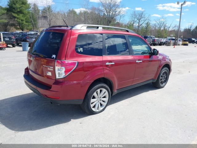 Photo 3 VIN: JF2SHADCXBH718527 - SUBARU FORESTER 