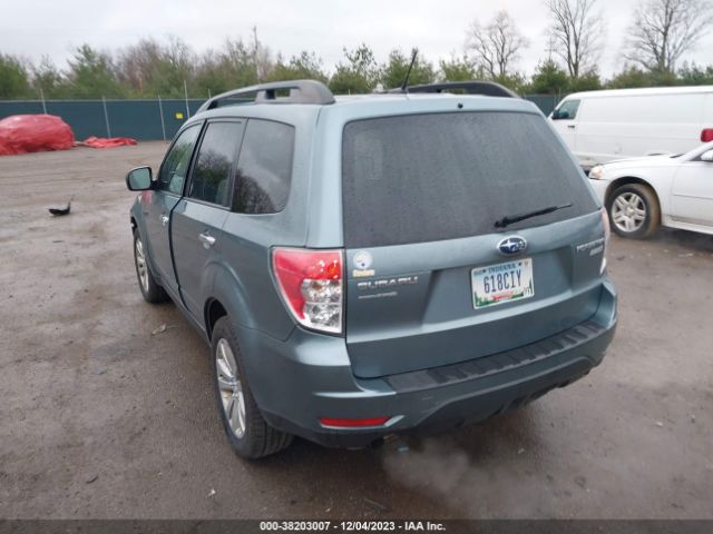 Photo 2 VIN: JF2SHADCXBH730967 - SUBARU FORESTER 