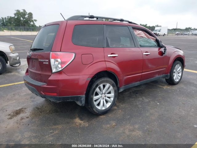 Photo 3 VIN: JF2SHADCXCH420397 - SUBARU FORESTER 