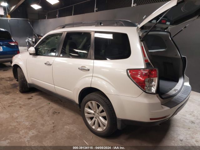 Photo 2 VIN: JF2SHADCXDH418571 - SUBARU FORESTER 