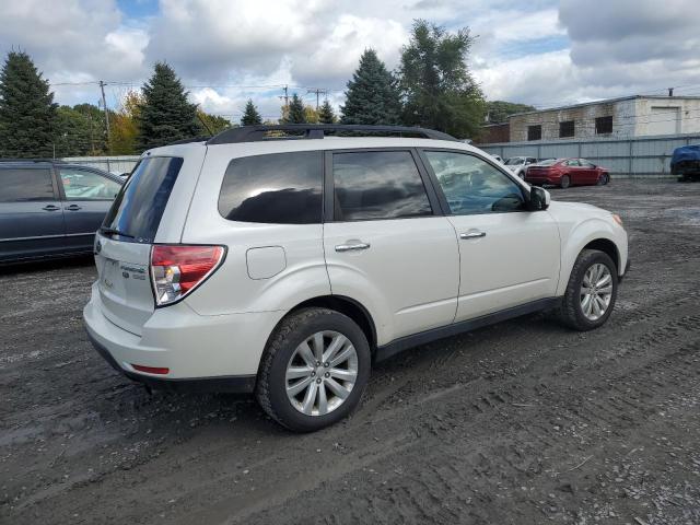 Photo 2 VIN: JF2SHADCXDH442997 - SUBARU FORESTER 2 