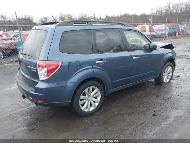 Photo 3 VIN: JF2SHAEC0BH726408 - SUBARU FORESTER 