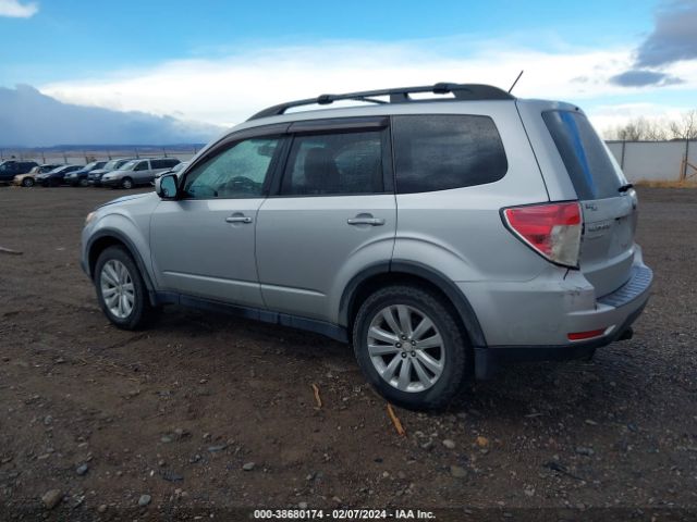 Photo 2 VIN: JF2SHAEC0BH748036 - SUBARU FORESTER 