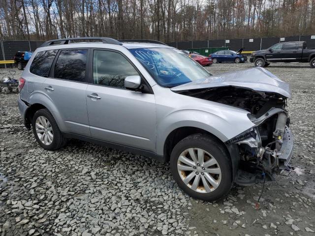 Photo 3 VIN: JF2SHAEC0CH468814 - SUBARU FORESTER 