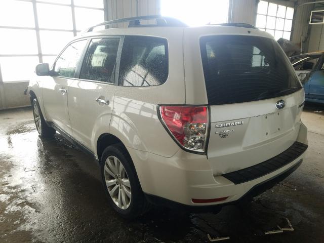 Photo 2 VIN: JF2SHAEC2BH701395 - SUBARU FORESTER 