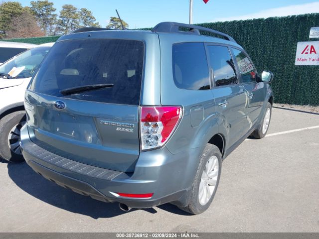 Photo 3 VIN: JF2SHAEC2CH406797 - SUBARU FORESTER 