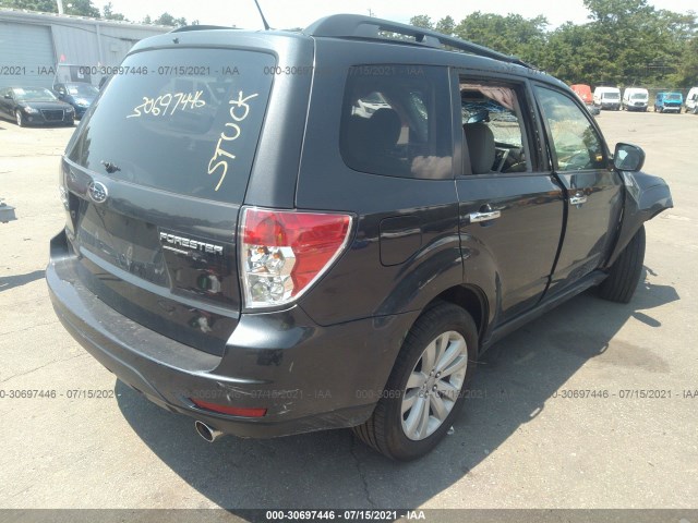 Photo 3 VIN: JF2SHAEC3DH417289 - SUBARU FORESTER 