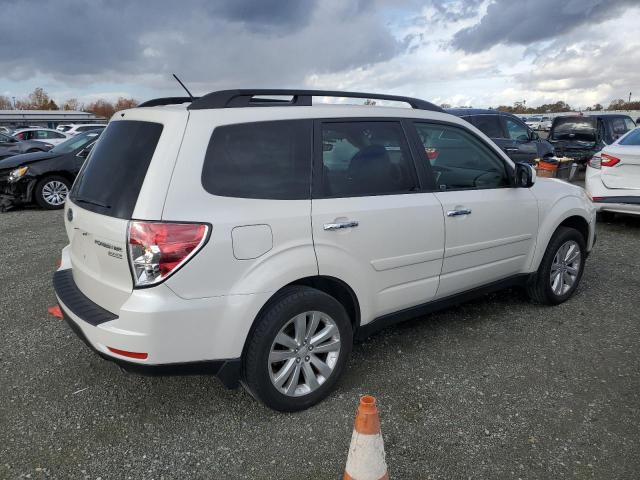 Photo 2 VIN: JF2SHAEC3DH417888 - SUBARU FORESTER L 