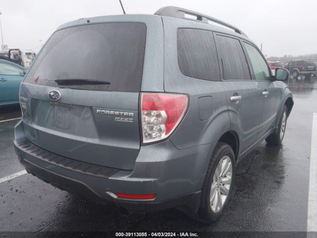 Photo 3 VIN: JF2SHAEC4CH449943 - SUBARU FORESTER 