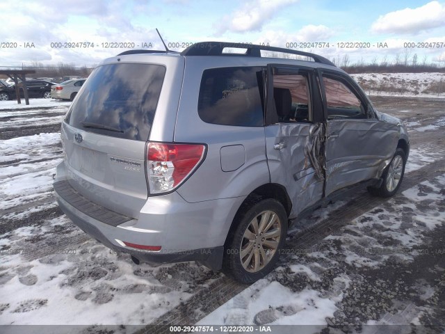 Photo 3 VIN: JF2SHAEC5DH443120 - SUBARU FORESTER 