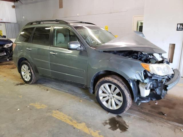 Photo 3 VIN: JF2SHAEC6CH455355 - SUBARU FORESTER L 