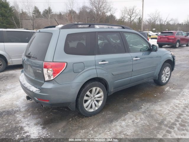 Photo 3 VIN: JF2SHAEC7BH764928 - SUBARU FORESTER 