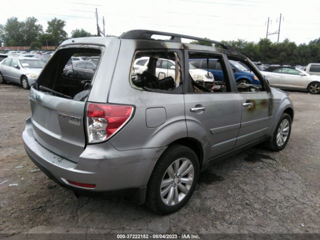 Photo 3 VIN: JF2SHAEC9BH727220 - SUBARU FORESTER 