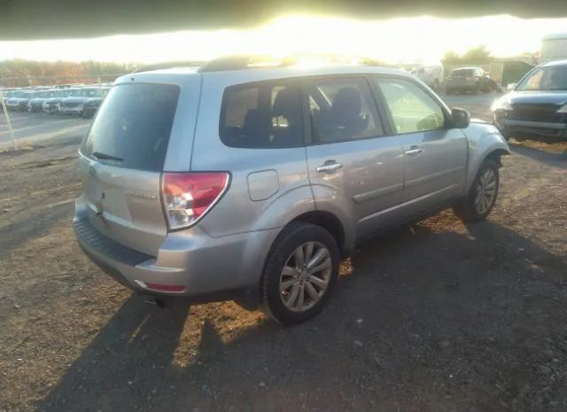 Photo 3 VIN: JF2SHAEC9CH458170 - SUBARU FORESTER 