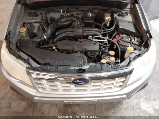 Photo 9 VIN: JF2SHAFC3CH400005 - SUBARU FORESTER 