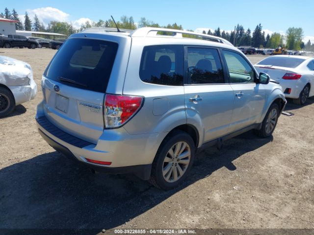 Photo 3 VIN: JF2SHAGC0BH703403 - SUBARU FORESTER 