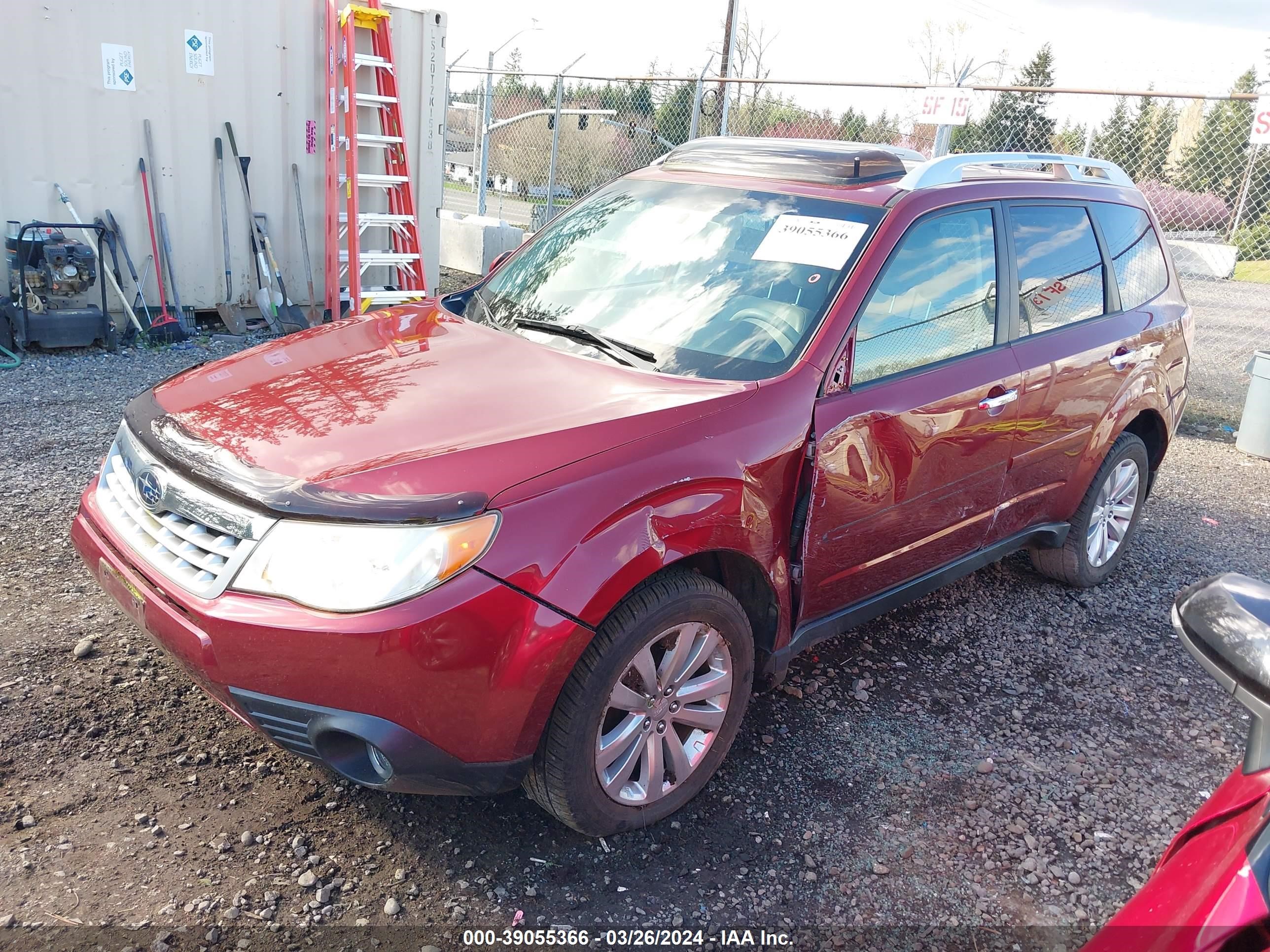 Photo 1 VIN: JF2SHAGC5BH760065 - SUBARU FORESTER 