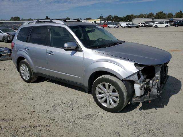 Photo 3 VIN: JF2SHAHC3DH439661 - SUBARU FORESTER 