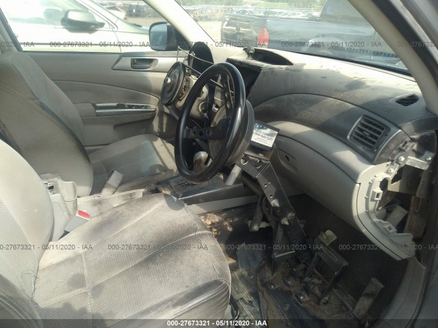 Photo 4 VIN: JF2SHBAC3BH720243 - SUBARU FORESTER 