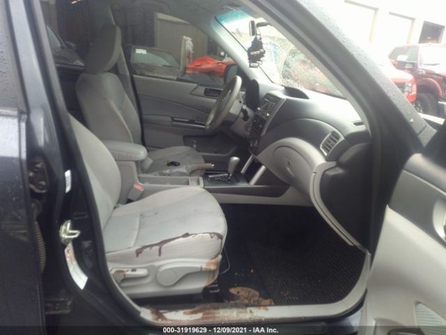 Photo 4 VIN: JF2SHBAC4CH418977 - SUBARU FORESTER 