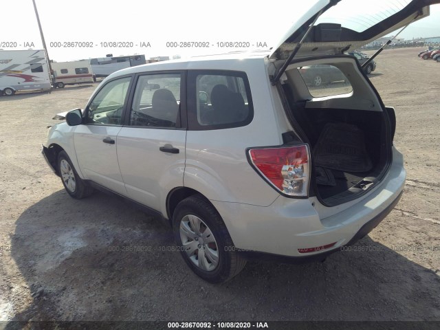 Photo 2 VIN: JF2SHBAC9DH437770 - SUBARU FORESTER 