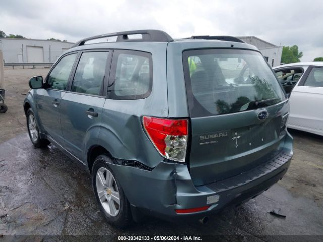 Photo 2 VIN: JF2SHBBC1BH702578 - SUBARU FORESTER 